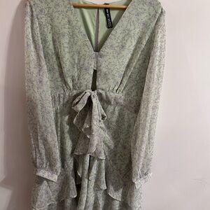 Design Lab Light Green Floral Long Sleeve Dress